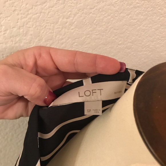 Loft wrap tie waste blouse - Picture 8 of 8